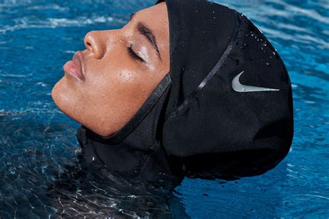 nike bikini weiß|nike swim sneakers for women.